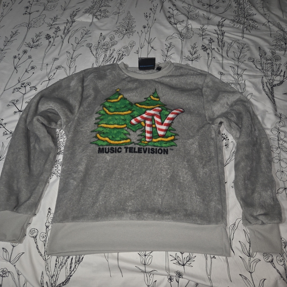 MTV Christmas Sweatshirt Gray Plush Fuzzy Fleece Holiday Candy Cane Trees...